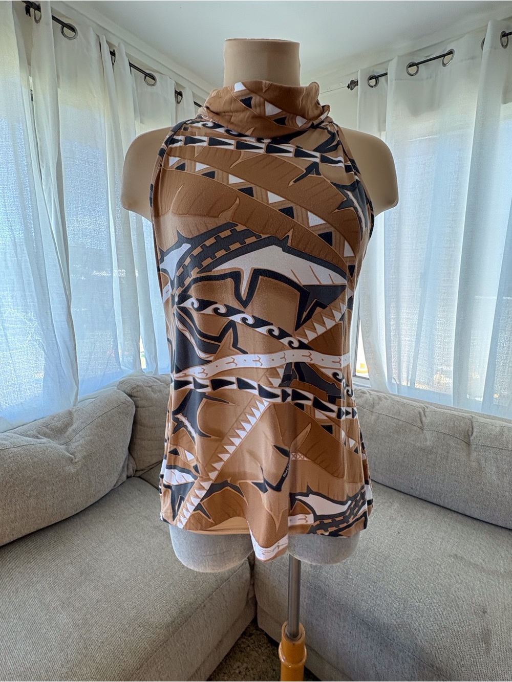 Missing Polynesia High-Neck Sleeveless Cami in Tan and Black